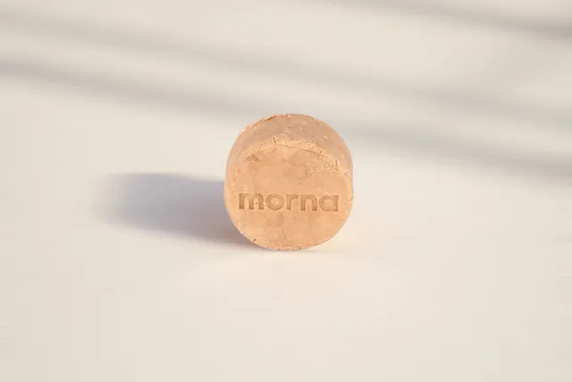 Morna Ibiza Red Clay festes Shampoo Rote Erde Volumen